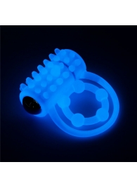 Голубое, светящееся в темноте виброкольцо Lumino Play Vibrating Penis Ring - Lovetoy - в Одинцово купить с доставкой