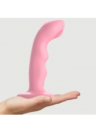 Розовая насадка-стимулятор Strap-On-Me Tapping Dildo Wave - Strap-on-me - купить с доставкой в Одинцово
