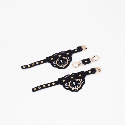 Черные кожаные наручники с клепками, кольцами и золотистой фурнитурой - Crazy Handmade - купить с доставкой в Одинцово